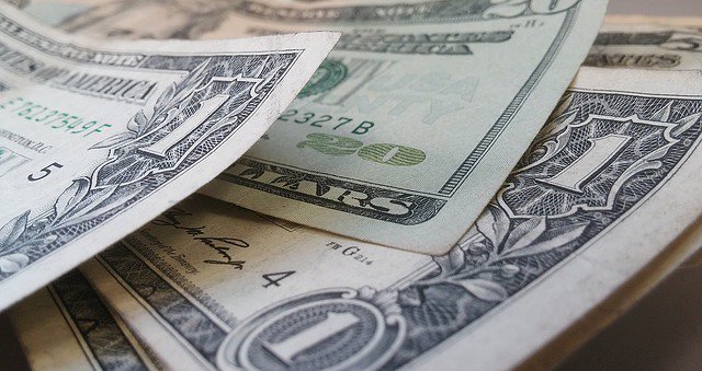 Три угрозы для курса доллара