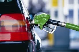 Водителей призывают не покупать бензин на украинских АЗС