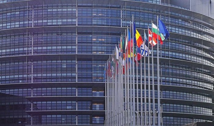 20 стран ЕС готовятся к высылке дипломатов РФ