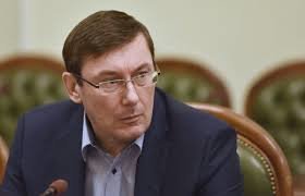Порошенко вернул заявление Луценко об отставке