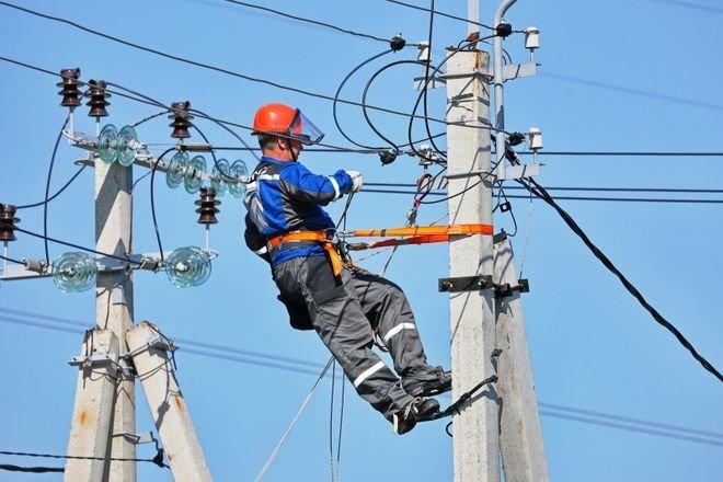 Плату за подключение к электросетям хотят повысить: последствия