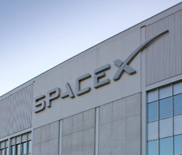 SpaceX взорвала ракету Falcon 9 в ходе испытаний