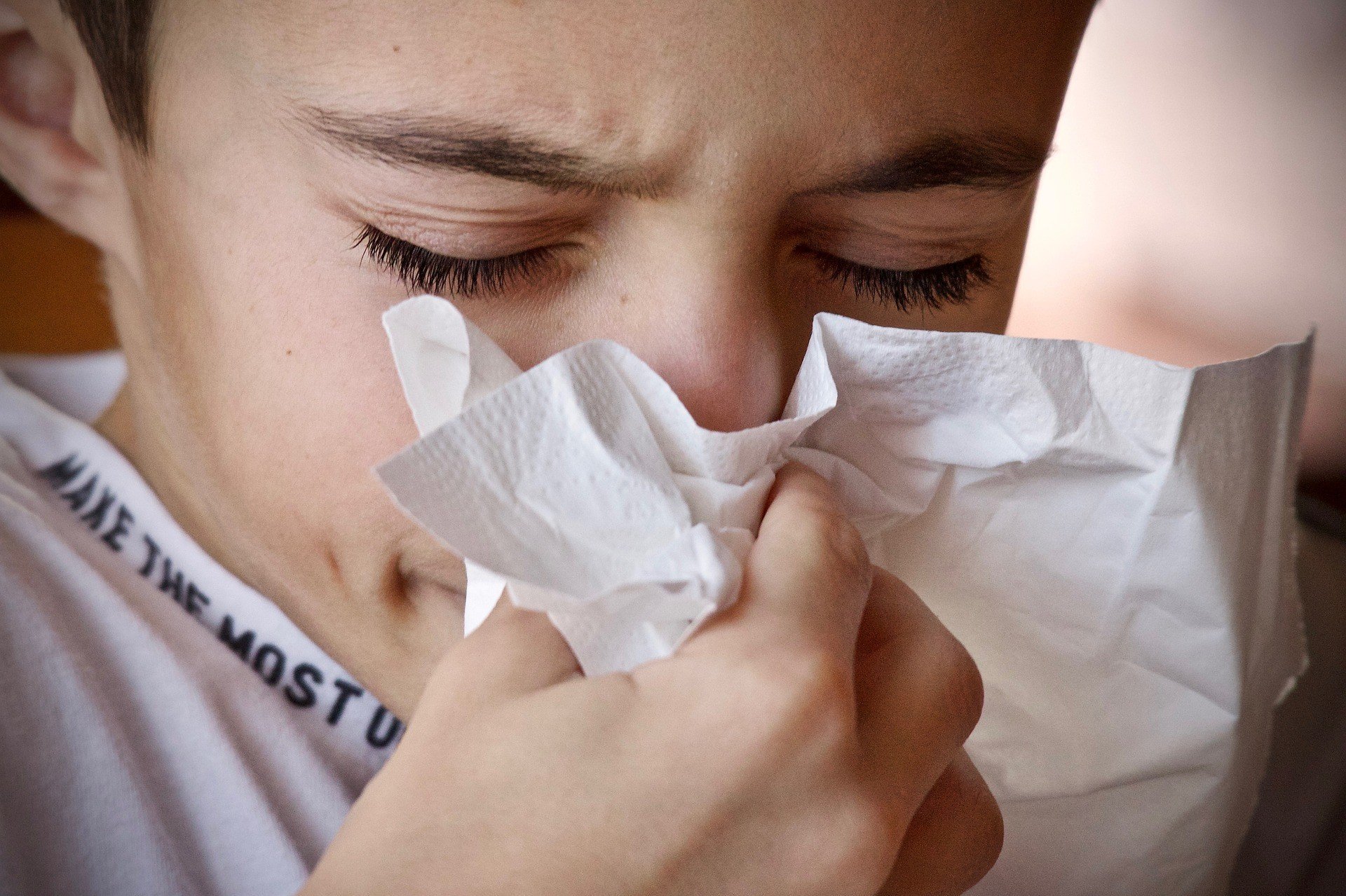 Как не спутать аллергию с COVID-19