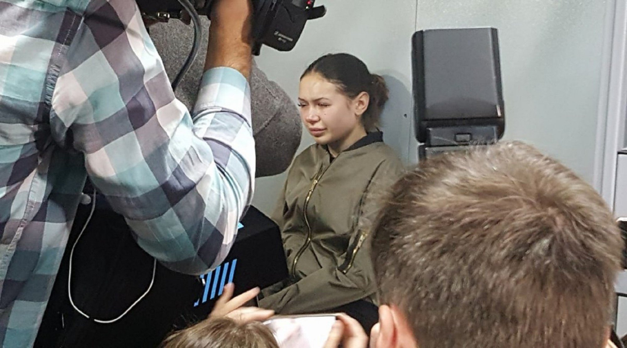 Осужденная Зайцева загорает на солнышке (фото)