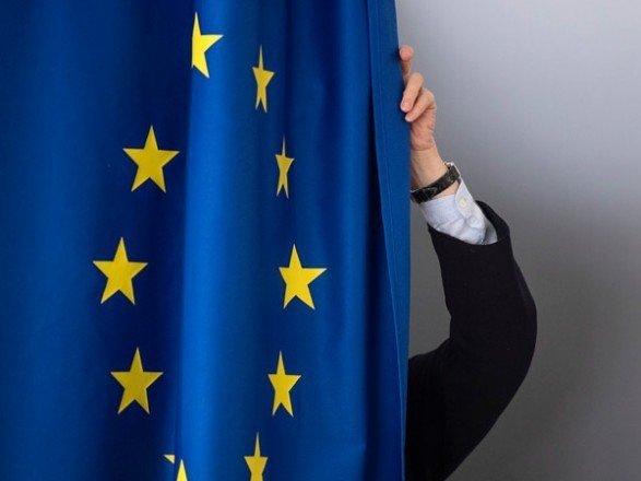 ЕС отреагировал на отставку Смолия