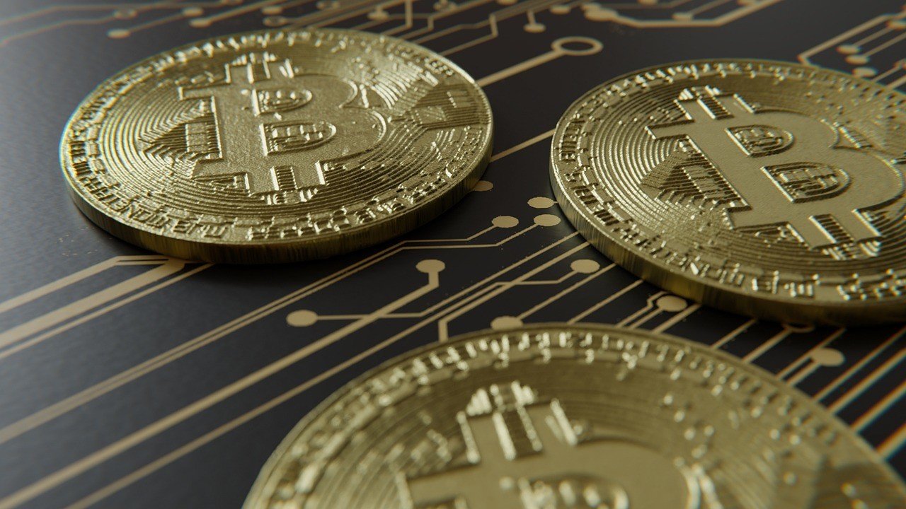 Аналітик попередив про падіння Bitcoin