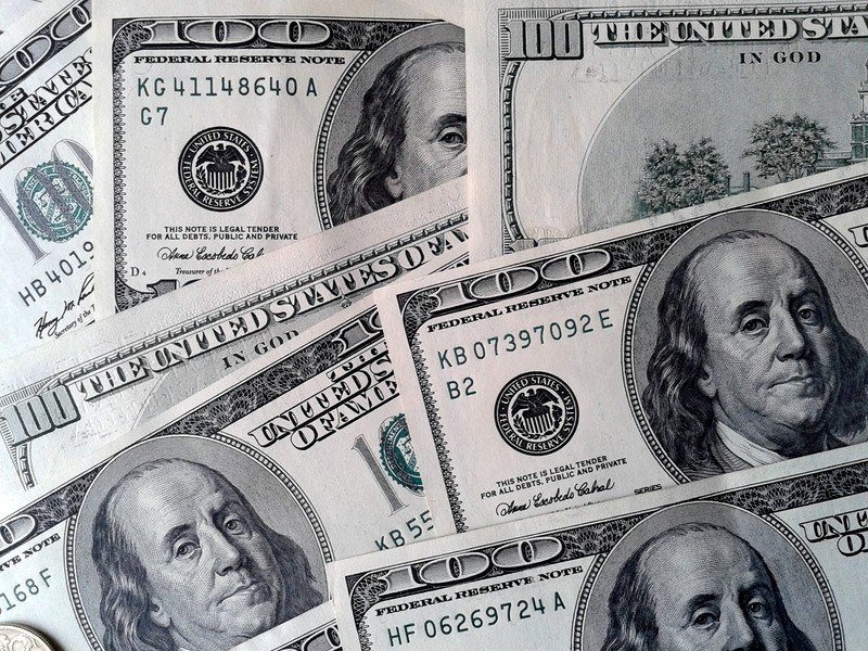 Курс валют в банках Житомира на понедельник, 27 июля