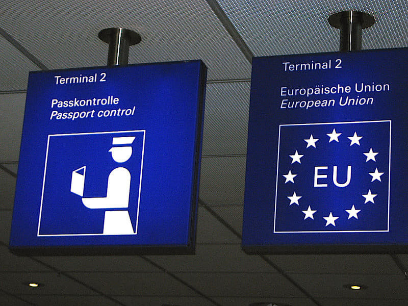 ЄС залишить закритими кордони ще на два тижні