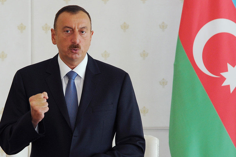 Азербайджан збільшує військовий бюджет