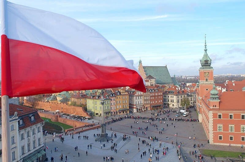 Польша обновила условия пребывания украинцев