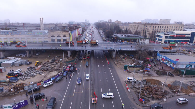 На Шулявском мосту ограничат движение