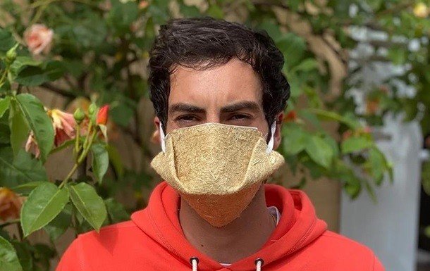 Франция начала выпускать маски из конопли