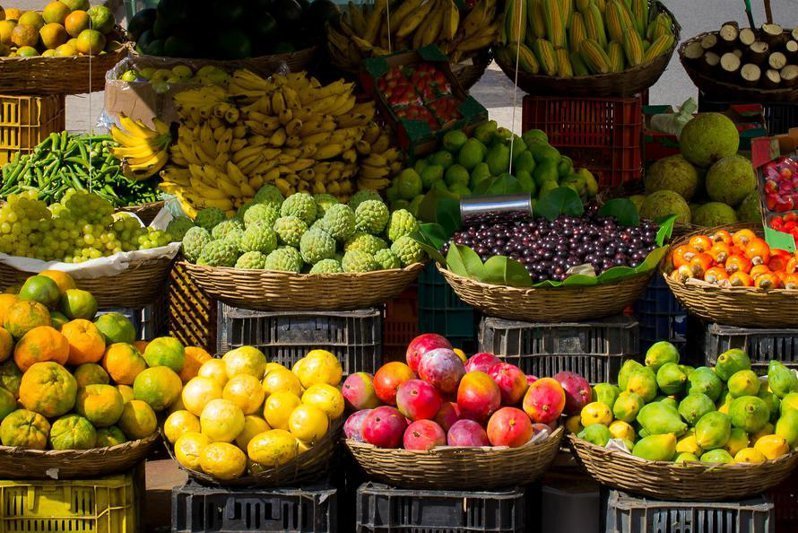 Що варто знати про фрукти та ягоди