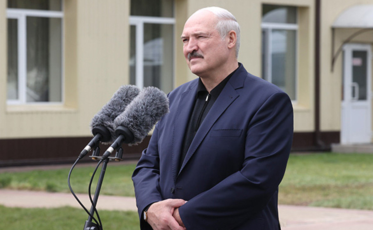 Лукашенко подтвердил приглашение журналистов из России