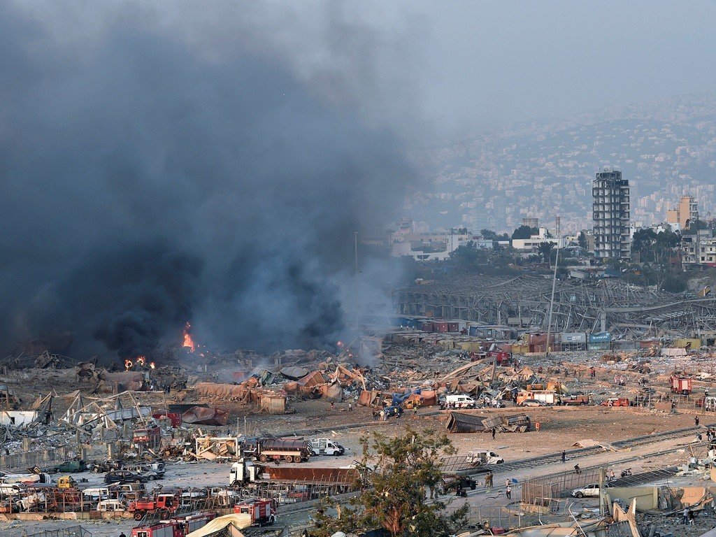 Источник назвал причину взрыва в Бейруте