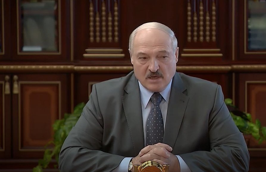 Лукашенко предложил план смены власти в Беларуси