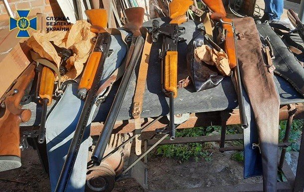 В Черниговской области выявили арсенал оружия