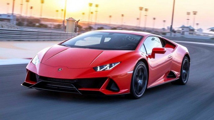 Lamborghini продала рекордну кількість автомобілів