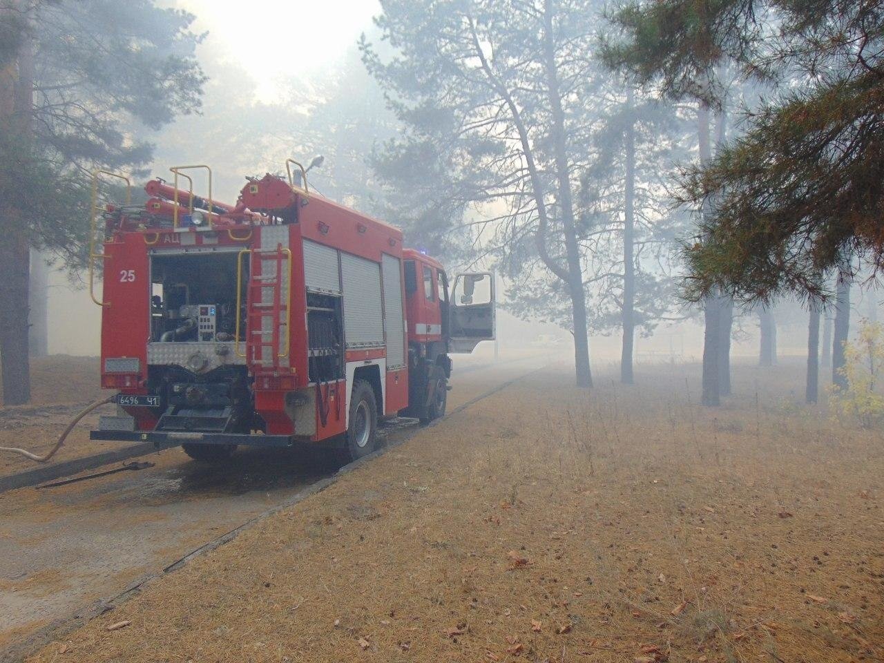 Пожары на Луганщине: обещанных пожарных машин не будет