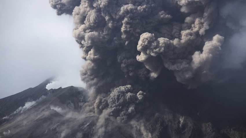 Ученые предупреждают об извержении вулкана в Европе