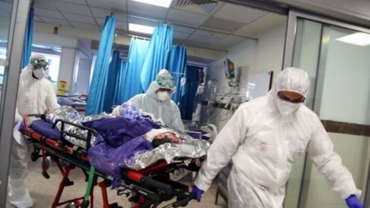 Немецких врачей попросили отложить несрочные операции