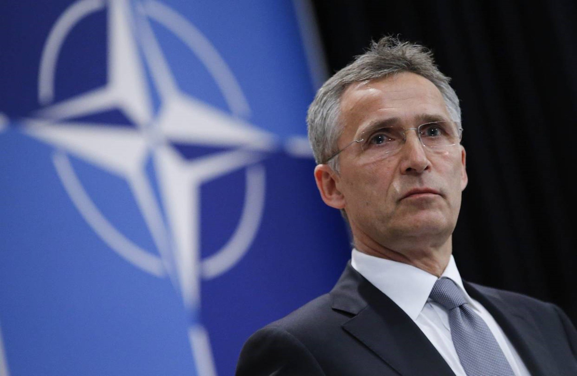 ЕС не сможет защитить Европу без США — генсек НАТО