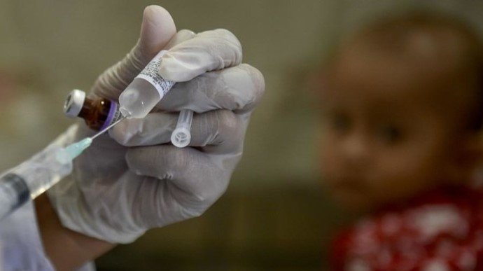 Пандемия спровоцировала вспышки полиомиелита и кори