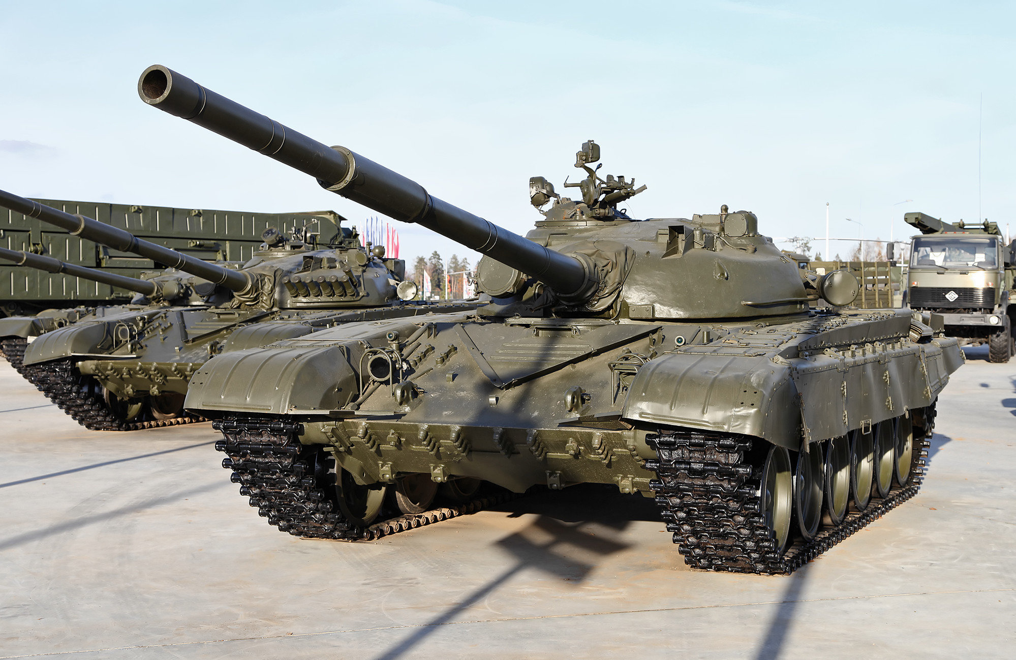 Азербайджан показал уничтожение армянских Т-72