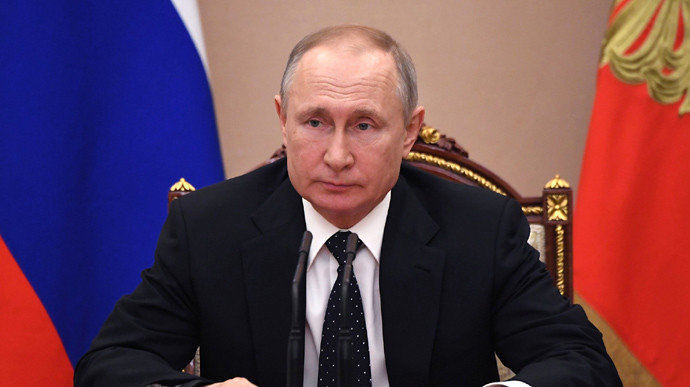 Путін відмовився вітати Байдена з перемогою