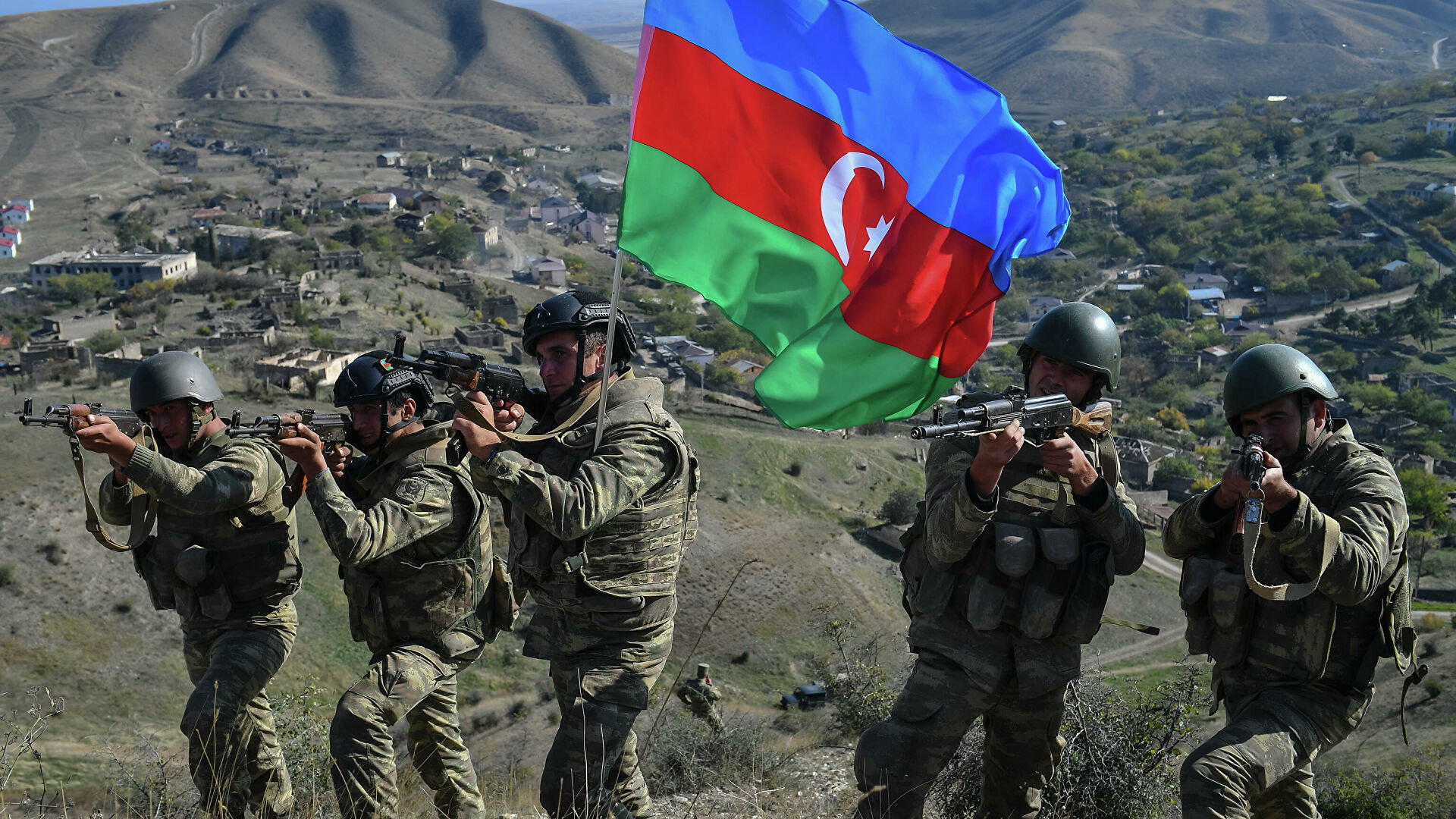 Азербайджан заявил о проведении АТО в Карабахе