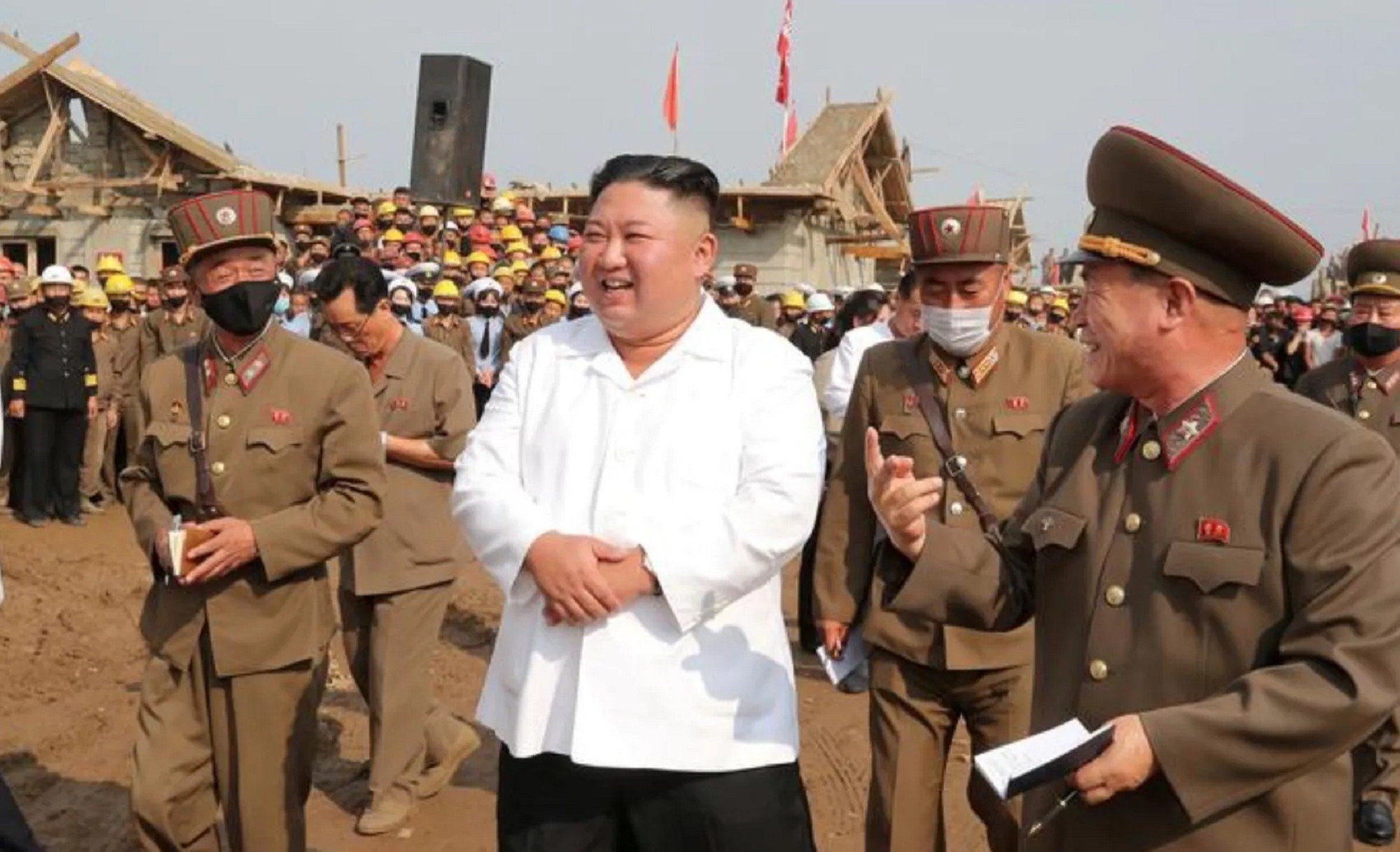 Ким Чен Ын тайно привился от коронавируса