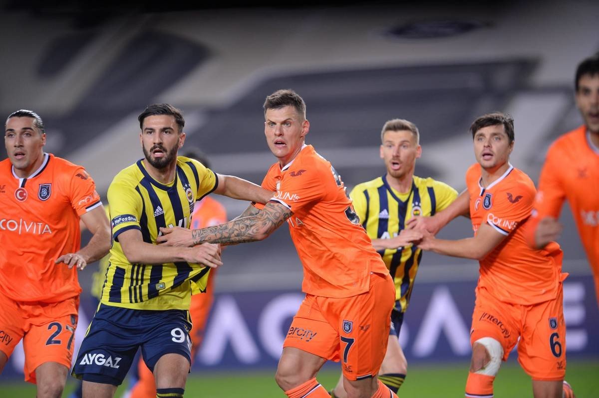 Переиграл чемпиона: "Трабзонспор" выиграл Суперкубок Турции