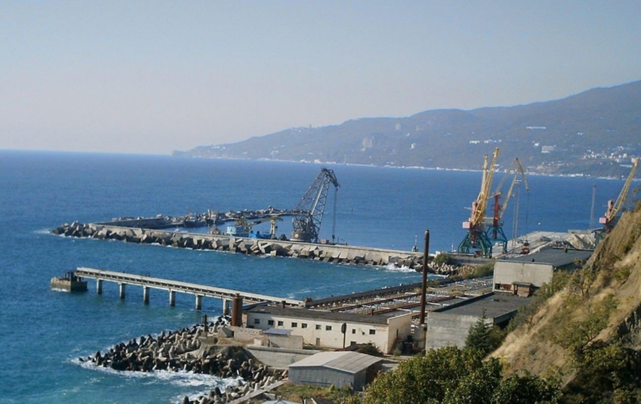 Британія дозволила своїм кораблям заходити до портів Криму