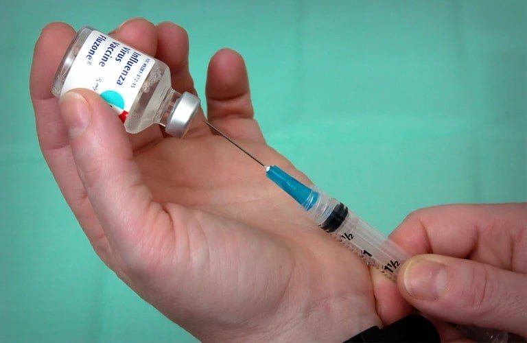 Індія починає експорт вакцин проти COVID-19