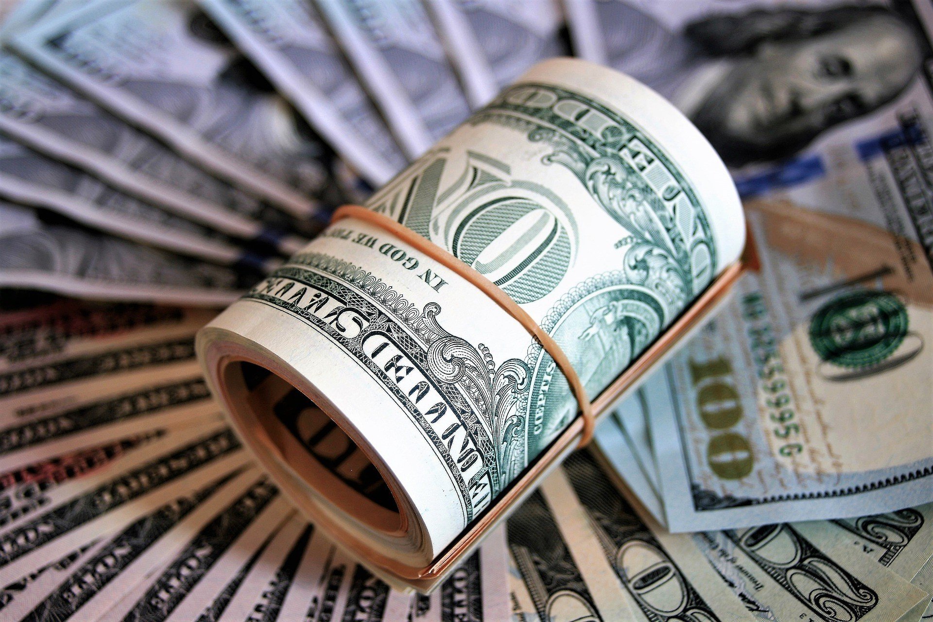 Экономист предсказал обвал курса доллара