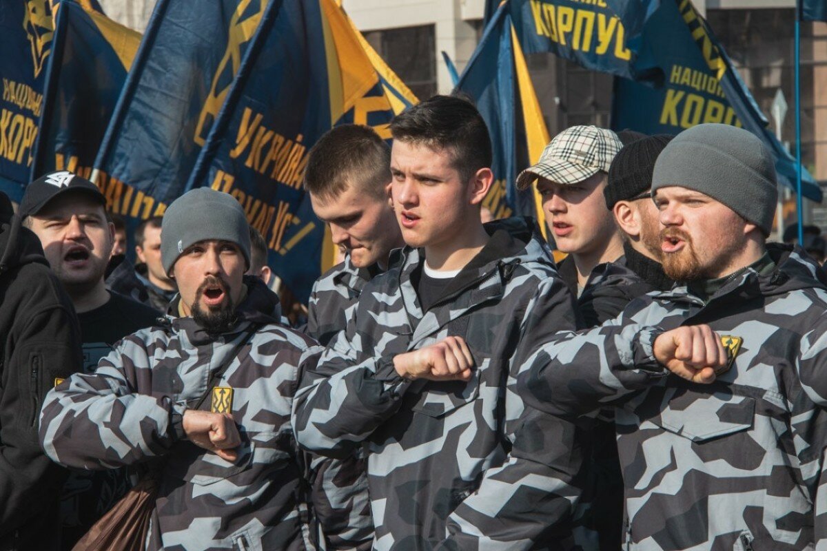 Украинцев последние новости на сегодня. Нац корпус Украина. Лидеры украинских националистов.