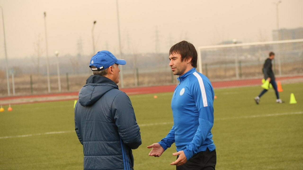 "Ми далі відсіч серйозному супернику", - тренер казахстанського клубу про бійку з "Вересом" (Рівне)