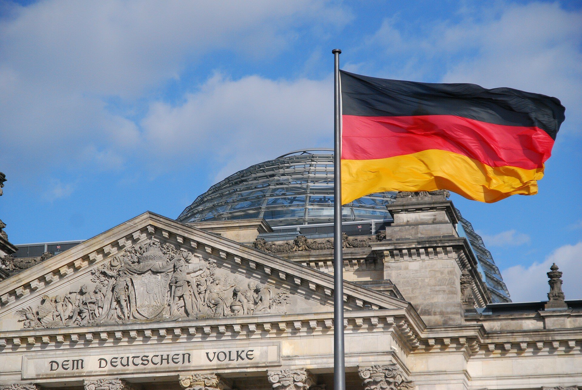 Пандемия привела к крупнейшему дефициту бюджета Германии, - Die Welt