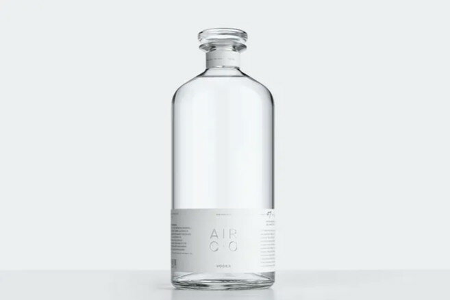 Удивительное изобретение: водка, которую гонят из воды и воздуха