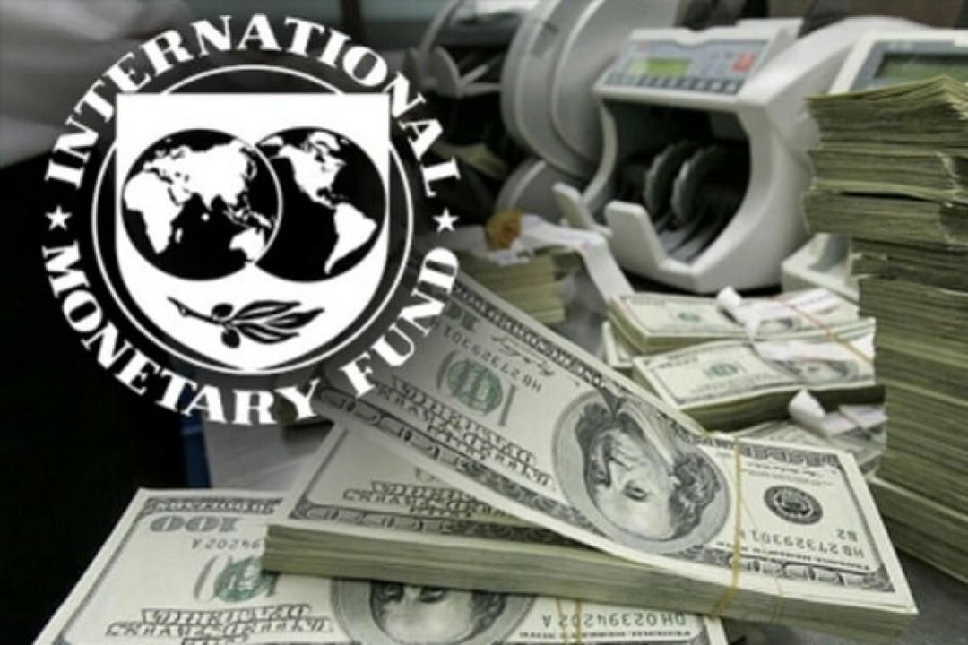 Украина получит только один транш МВФ - Fitch
