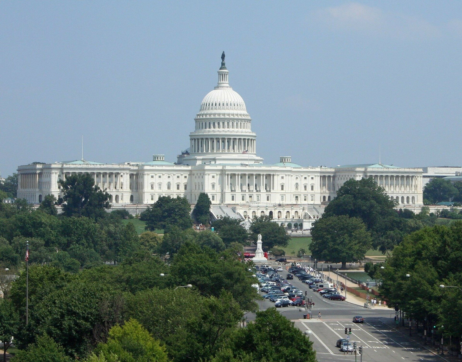 Власти США получили информацию о подготовке атаки на Конгресс