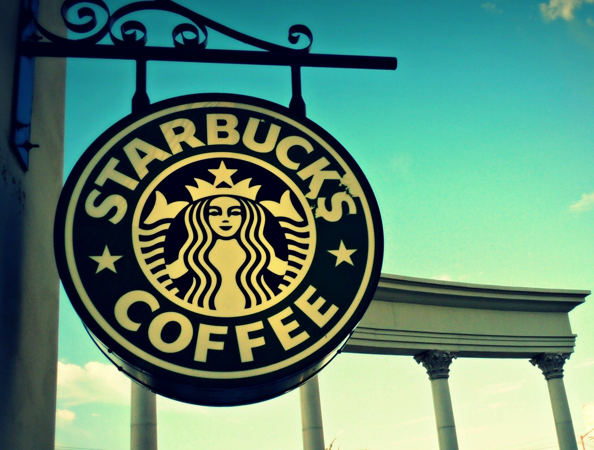 Мережа кав'ярень Starbucks вирішила покращувати екологію