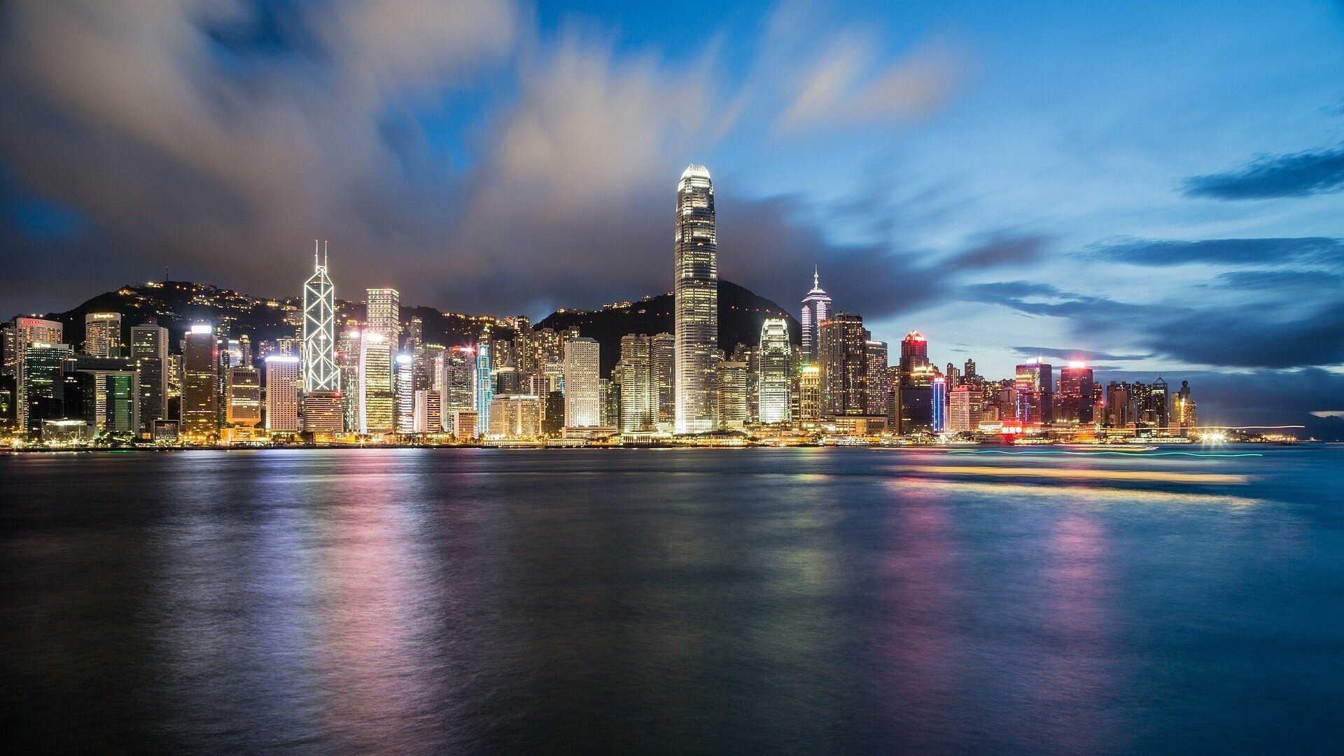 Гонконгський індекс чекає "найбільша в історії реформа"