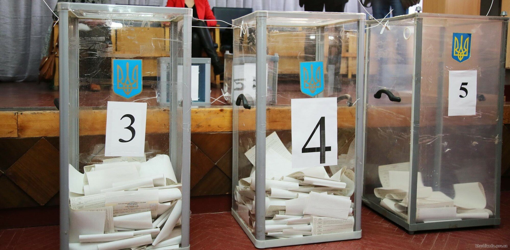 Нарушения на довыборах в Прикарпатье: "Опора" ожидает ответов от правоохранителей