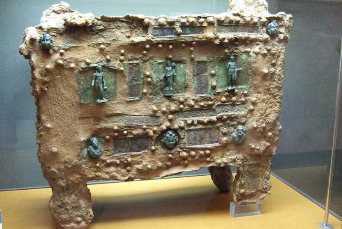 В Испании найден уникальный древний сейф