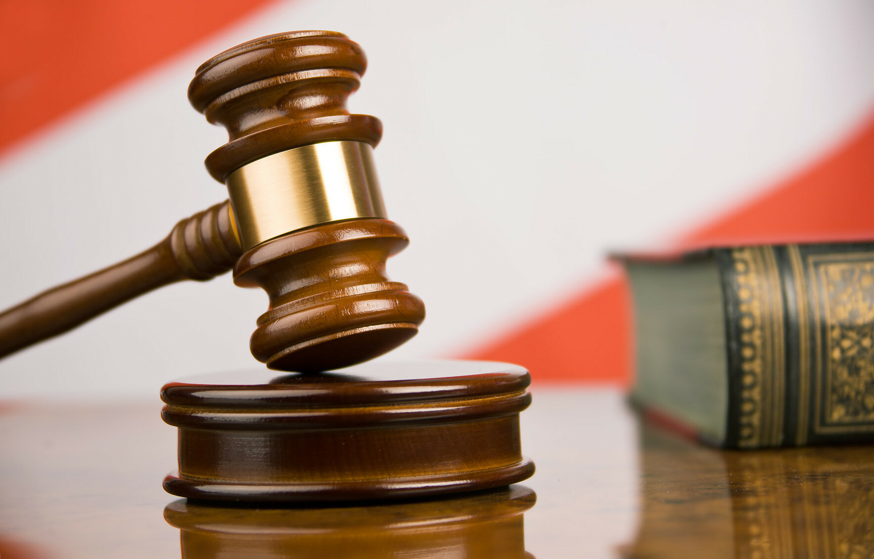 У США триває суд у справі загибелі Джорджа Флойда