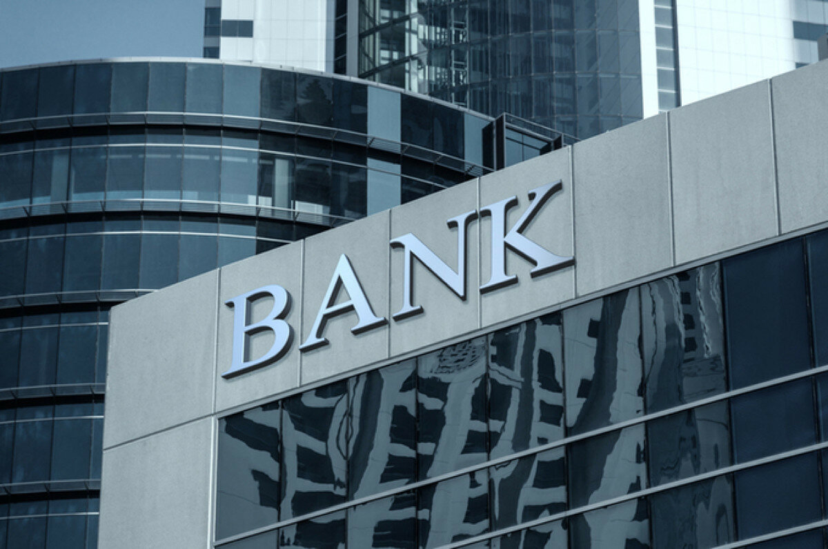 До системи автоматичного списання боргів приєдналося сім банків