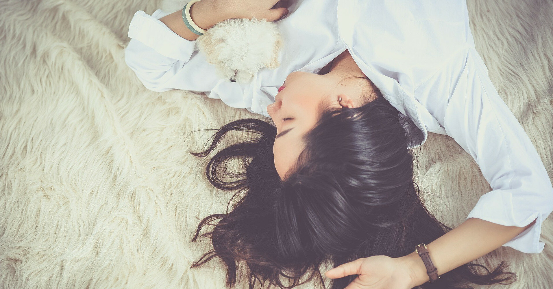 Крепкий и здоровый сон: четыре расслабляющих приема