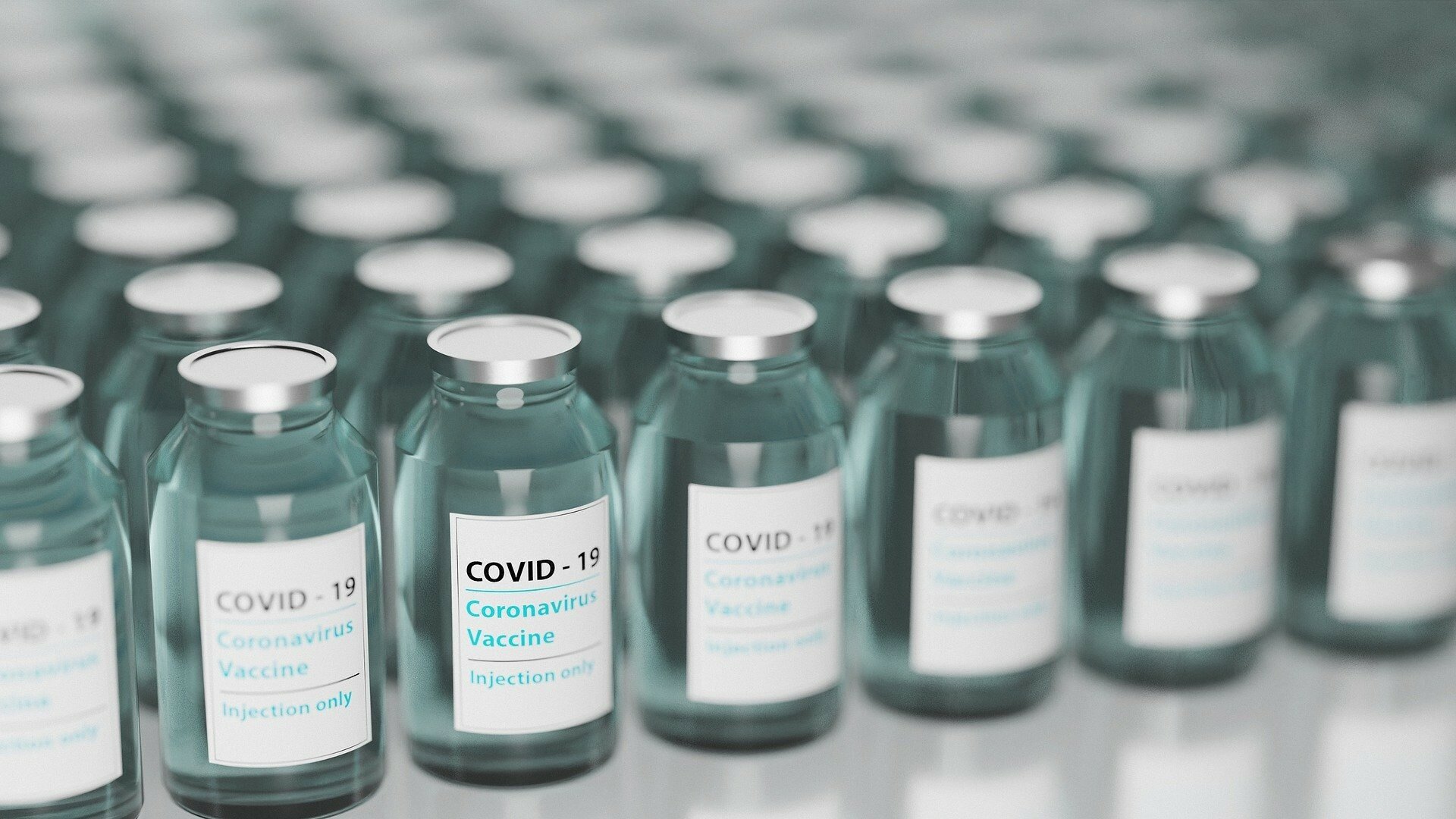 Південноафриканський штам COVID-19 виявився стійкий до вакцини Pfizer