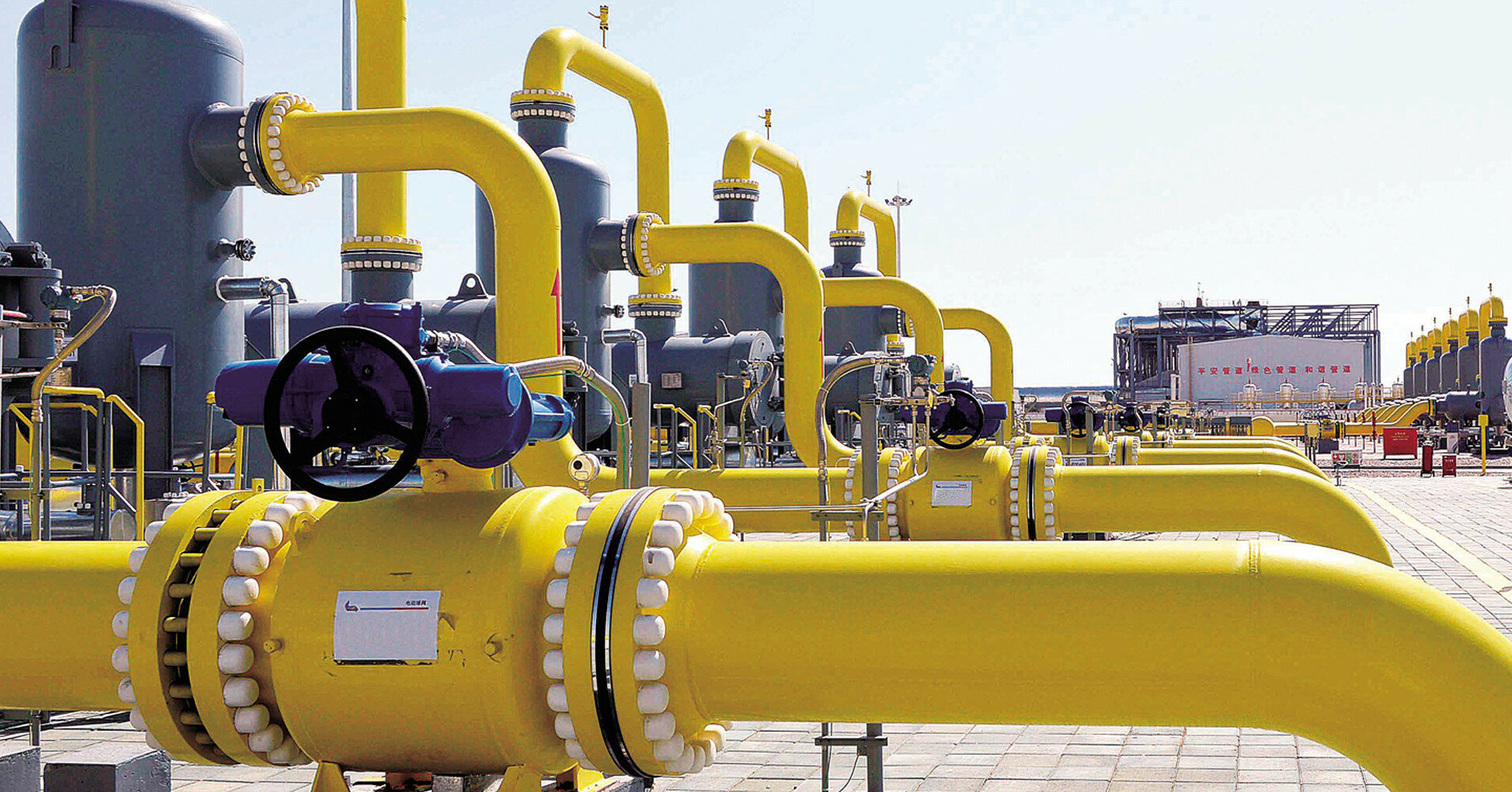 Україна почала закачування газу в ПСГ